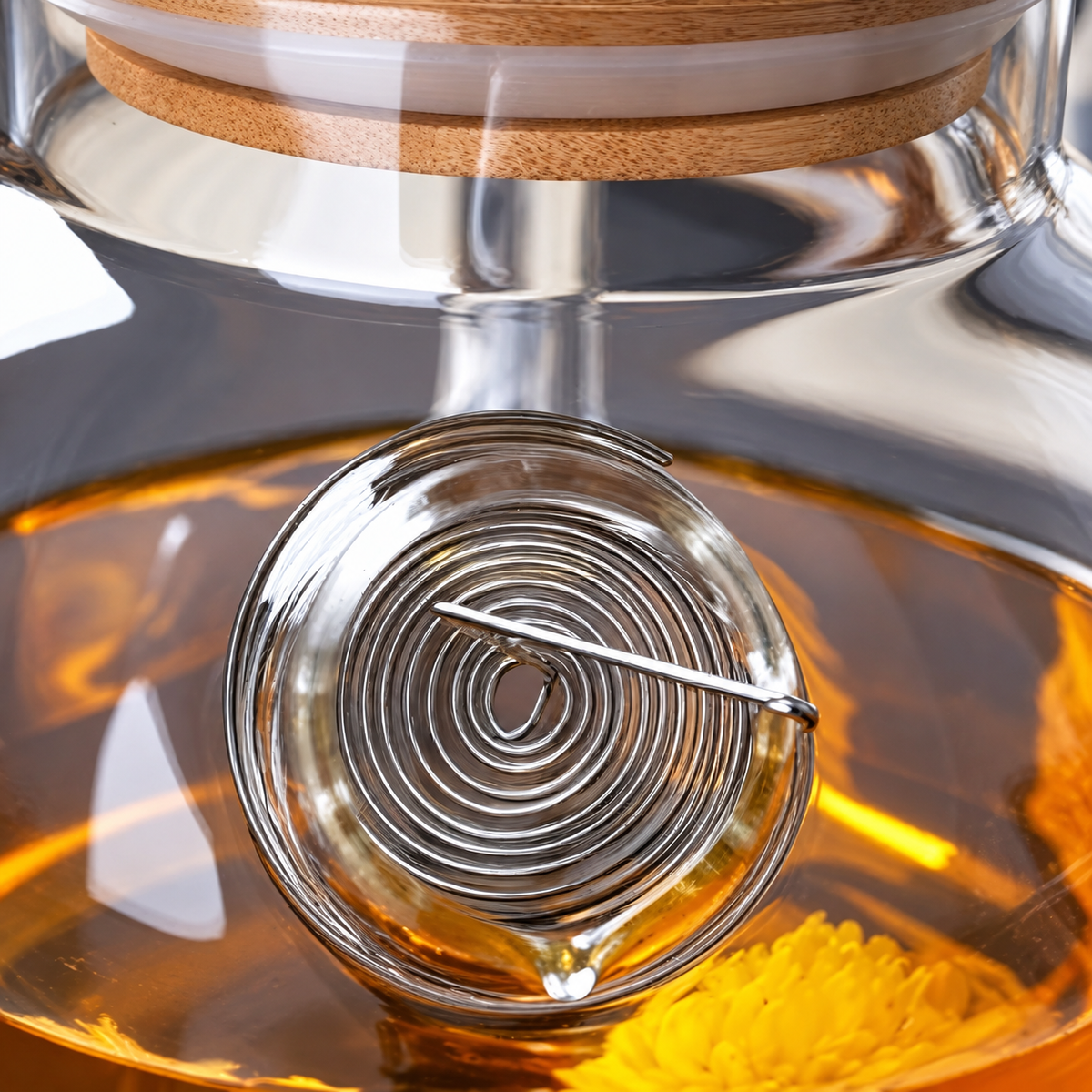Glass Kettle with Filter & Bamboo Lid