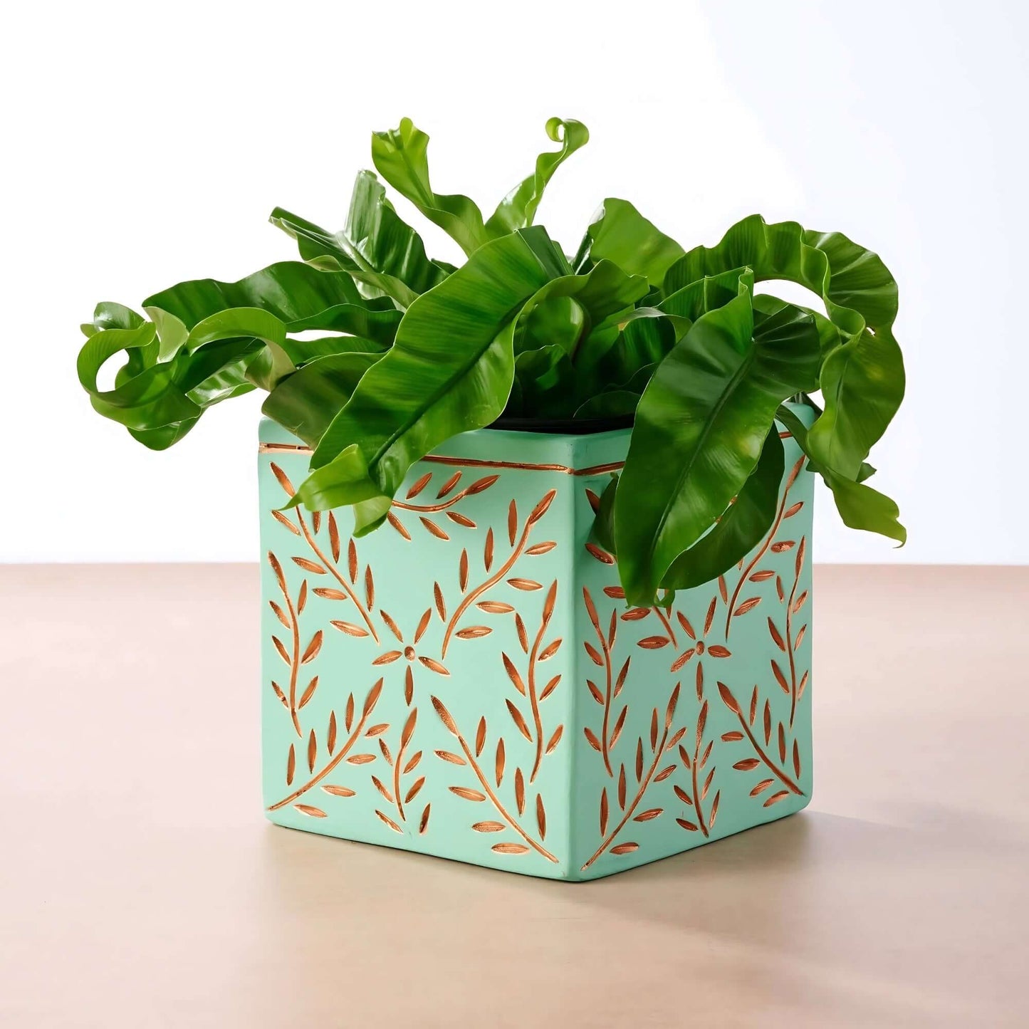 Tila Terracotta Debossed Leaf Planter - Fair Trade